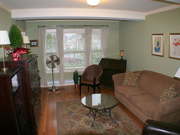 2nd image of 3100 Franklin Ave E #3104