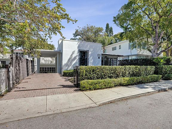 3rd image of 1407 SE 2nd Street #1-4