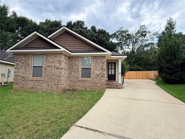 18 Breydon Ct
