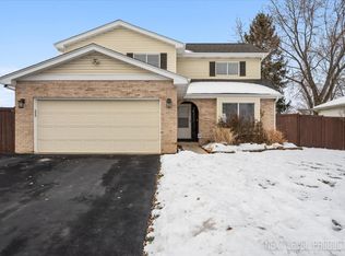 2632 Emma Cir, Aurora, IL 60504