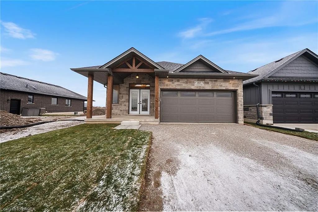 187 Craddock Blvd photo 1