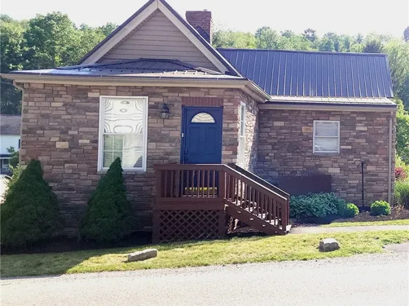 447 Valley St, Mc Donald, PA 15057