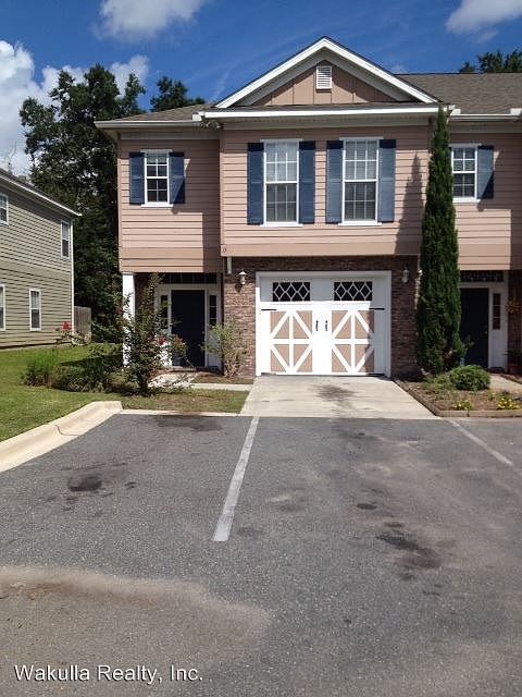 1st image of 15 King Arthurs Ct