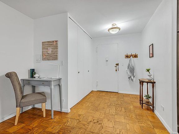 2nd image of 153 E 57th St APT 3B