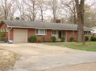 29 Hillcrest Dr, Paris, TN 38242