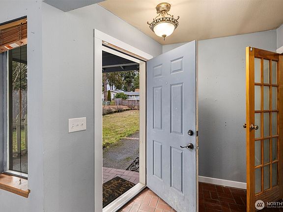 5th image of 6906 162nd Street Ct E
