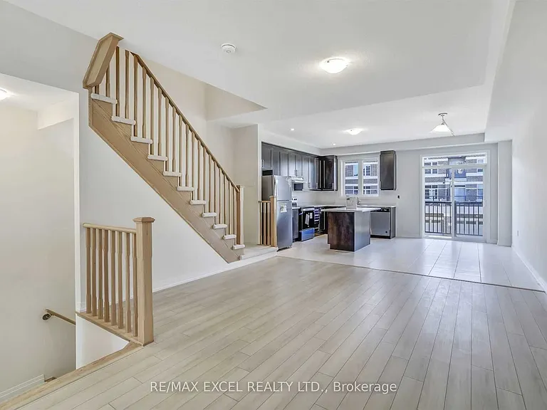 40 Sissons Way — Photo 7