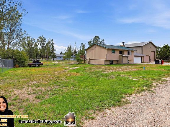 2nd image of 40 Lakeview Dr