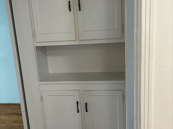 5th image of 4012 Illinois St #4012