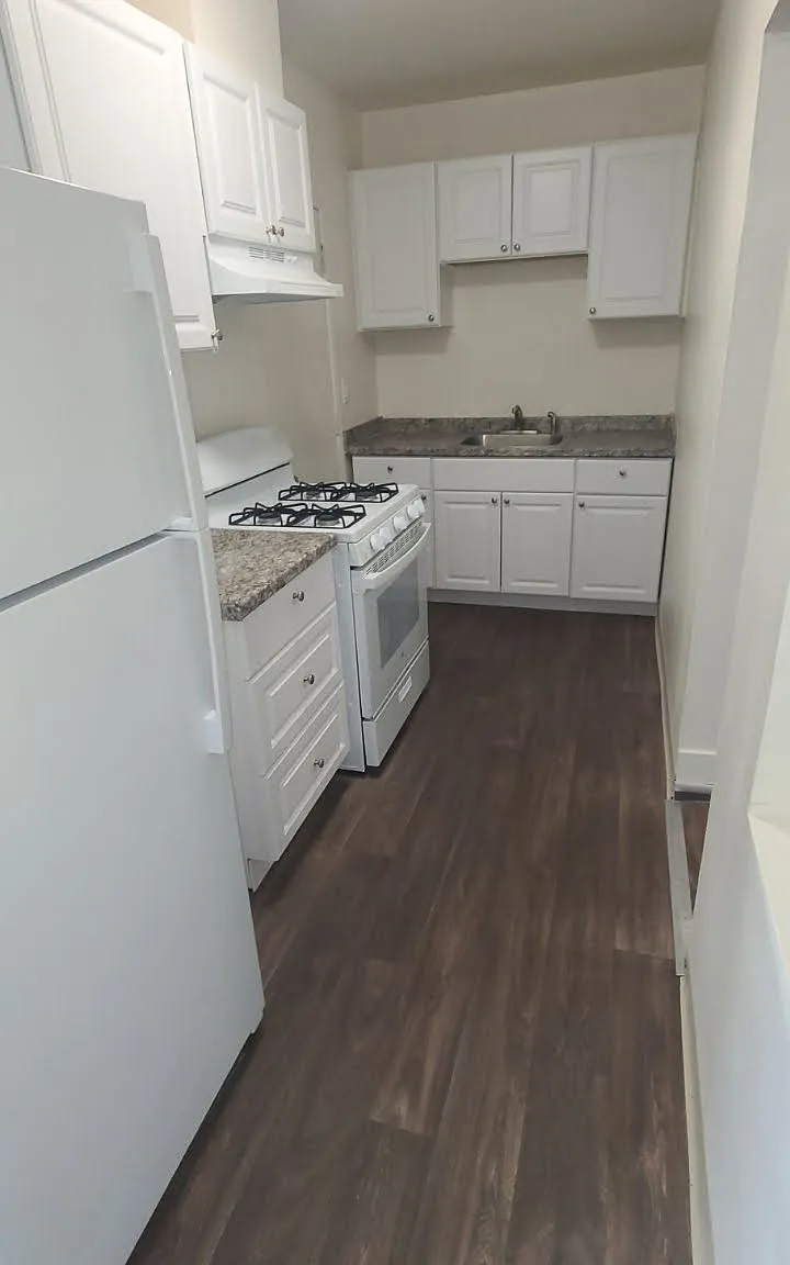 1 bed, 625 sqft, $1,900 — Photo 1