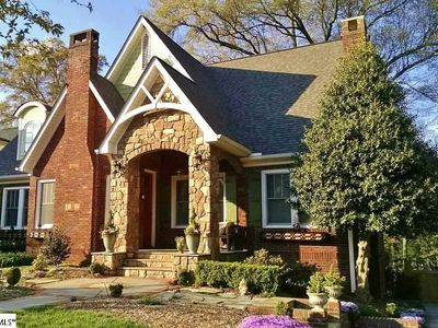 25 Lanneau Dr, Greenville, SC, 29605