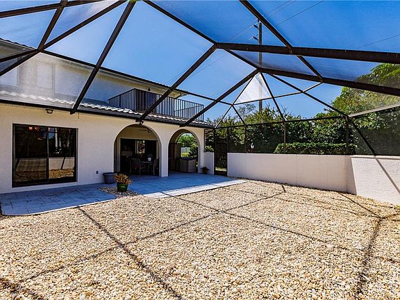 3rd image of 27570 Hacienda East BLVD #308C