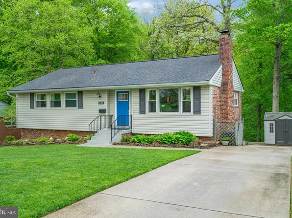 5642 Inverchapel Rd, Springfield, VA 22151