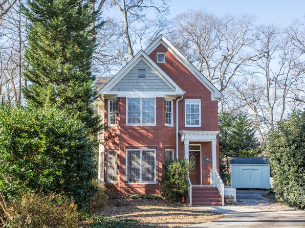 123 Candler Oaks Ln