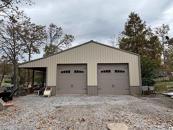5th image of 82 Buckhorn Cir