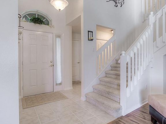 5th image of 25731 Bloomsbury Ct