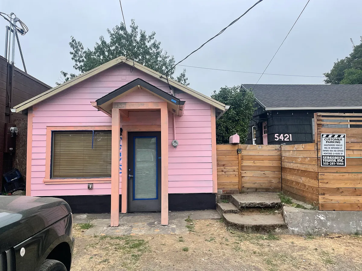 Building Photo - 5419 NE 42nd Ave