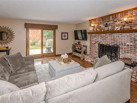 4th image of 8180 La Habra Cir