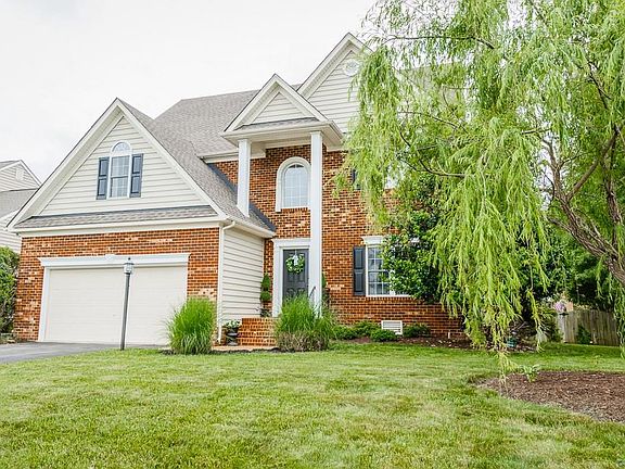 3rd image of 11303 Crutchfields Ct
