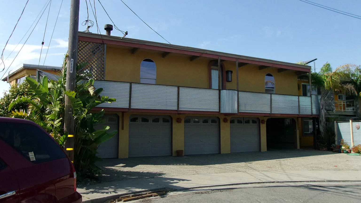 260 Water St photo 1