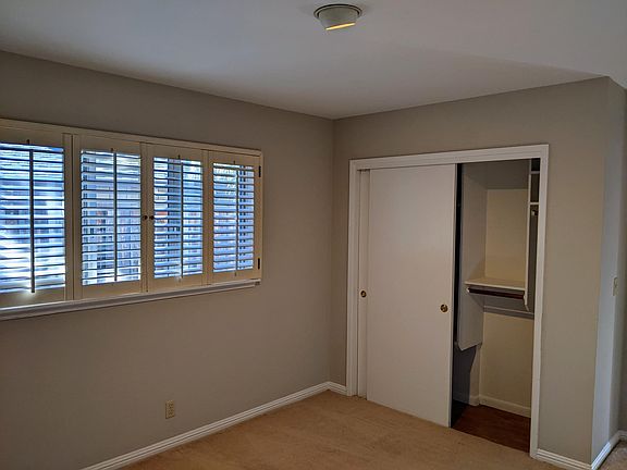 5th image of 2455 High St