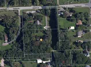 10900 N Rushton Rd, South Lyon, MI 48178