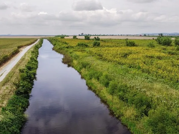 270th St, Rock Pt, MO 64482