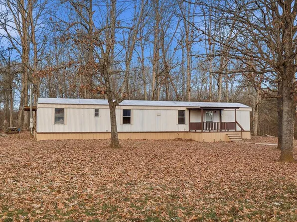 254 Country Pl, Bean Station, TN 37708