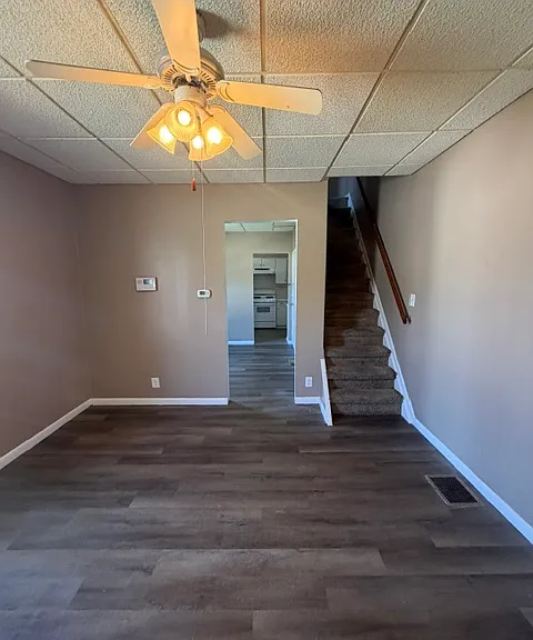 724 Elizabeth St — Photo 3
