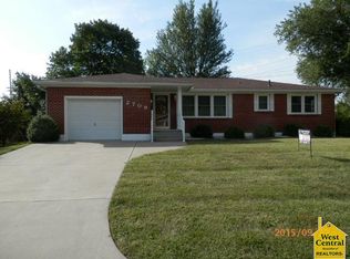 2709 W 11th St, Sedalia, MO 65301