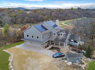 5A142 Fair Oaks Ct, Apple River, IL 61001