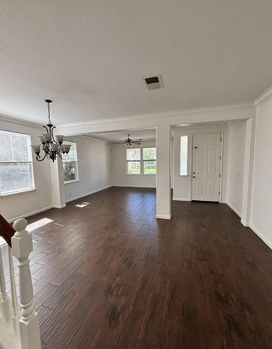 1247 Jewel Flower Dr in Patterson, CA 95363 — Photo 2