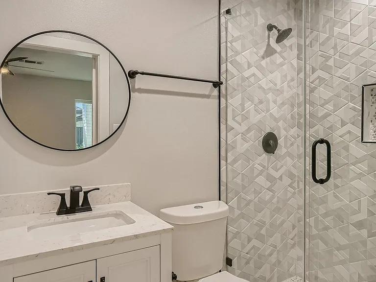 7323 Whispering Pines Dr — Photo 22