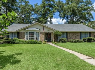509 Dunmoreland Dr, Shreveport, LA 71106