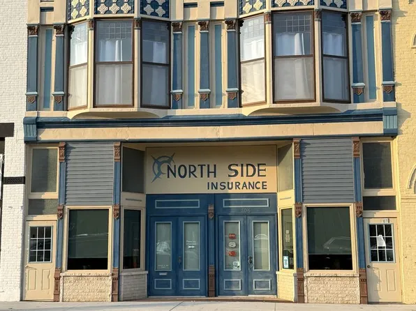 106 E Jefferson St, Bloomfield, IA 52537