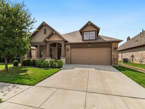 2508 Sanders Ct, Bedford, TX 76021