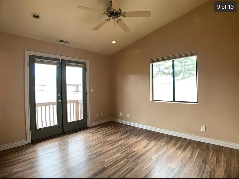 1477 E Turney Dr — Photo 9