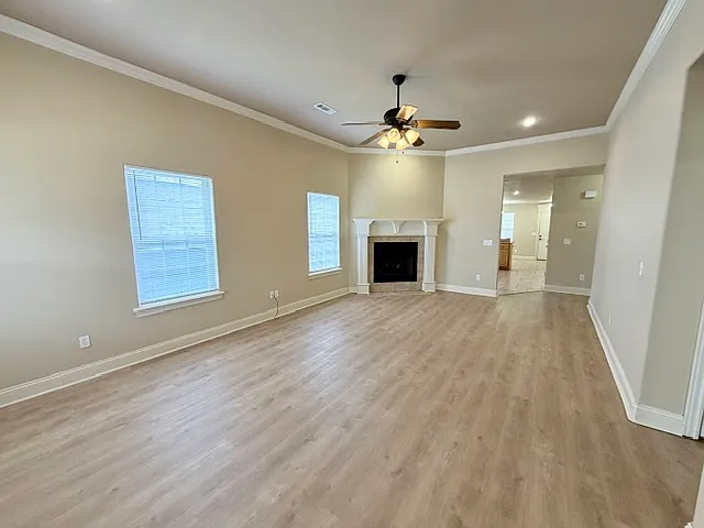 3 bed, 1580 sqft, $1,595 — Photo 4