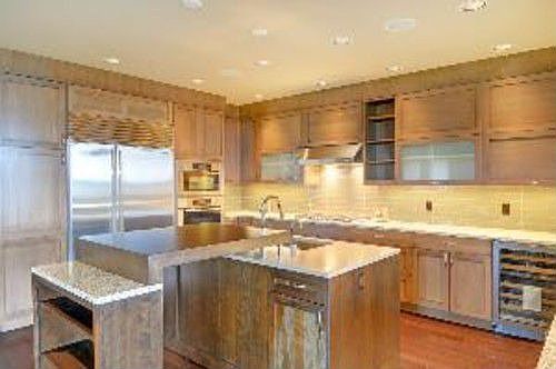 3rd image of 6320 Lakeview Dr APT 202