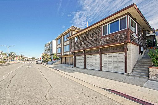 2nd image of 2112 Hermosa Ave APT E