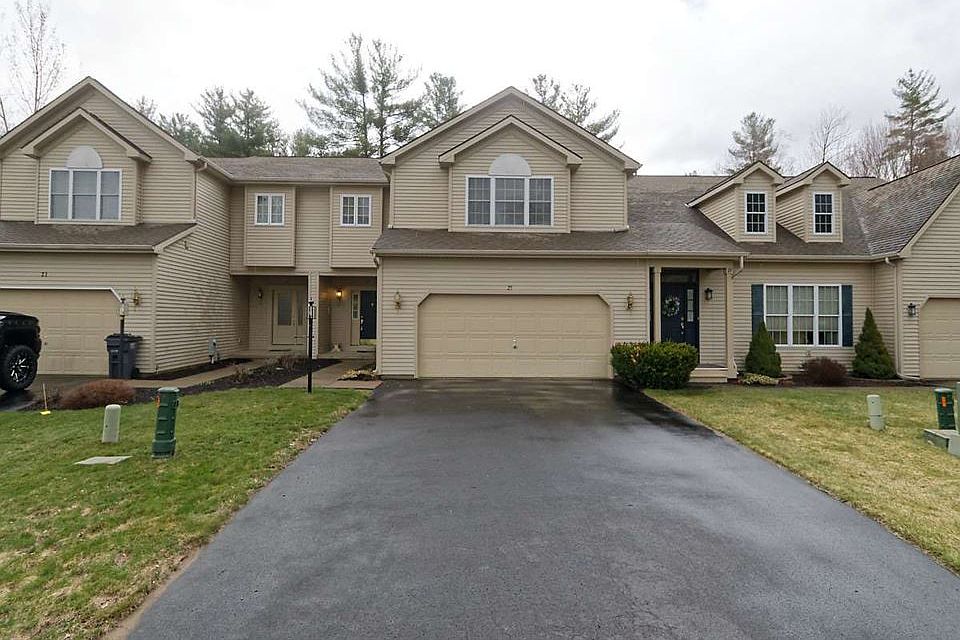 1st image of 25 Secretariat Ln