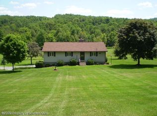 Craig Rd, Dalton, PA 18414