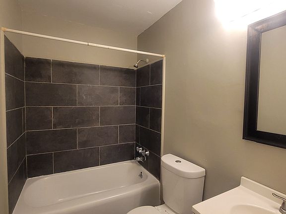 3075 Edgeware 9_10152024