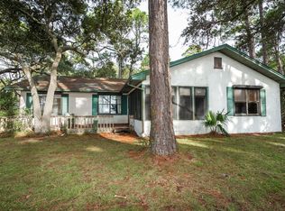 931 Highway 98, Eastpoint, FL 32328