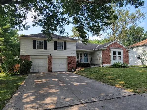 5708 W 97th Ter, Overland Park, KS 66207