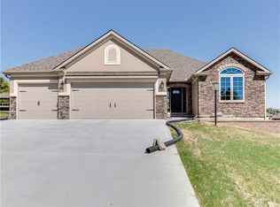 4115 Autumn Ridge Ct, Saint Joseph, MO 64505