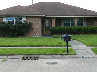 6760 Manchester St, New Orleans, LA 70126