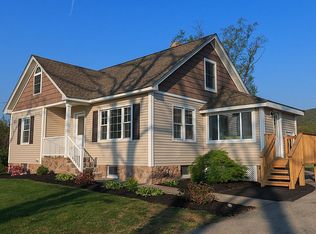 105 Townsend Rd, Hopewell Junction, NY 12533