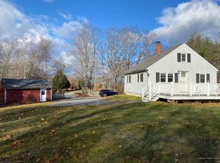 63 Meadow St, Rockport, ME 04856