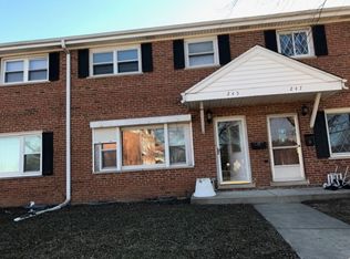 245 S Rush St, Itasca, IL 60143